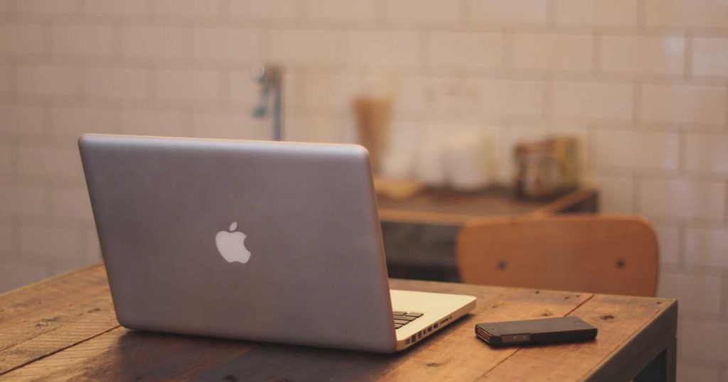 Matin Kim Wallet: The ‘It’ Item for Gen Z