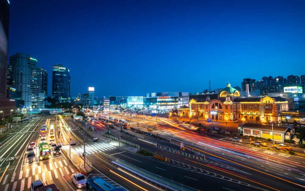 Seoul Station at night for an AREX Express vs All-Stop airport train comparison